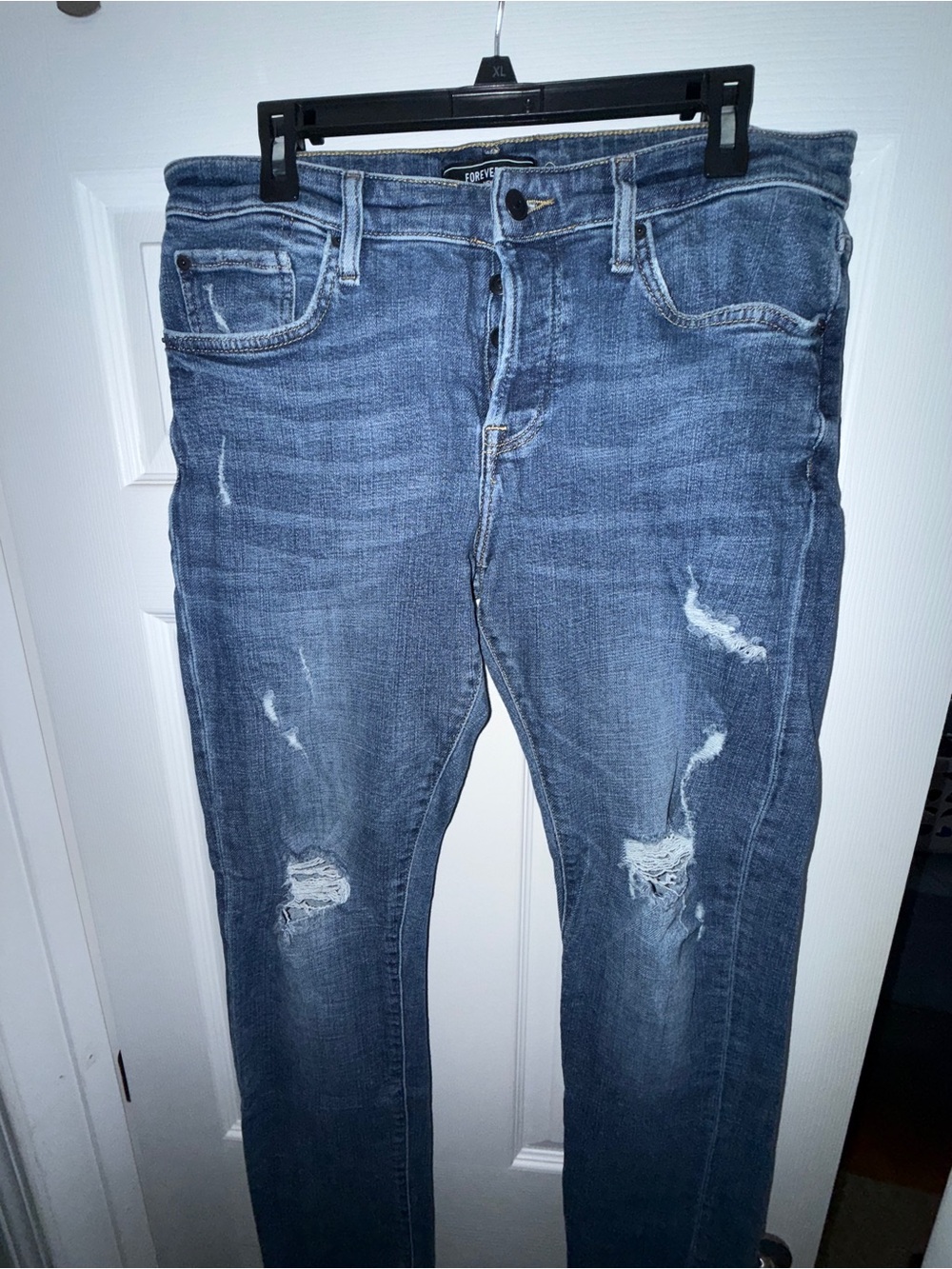 Men's Distressed Blue Jeans